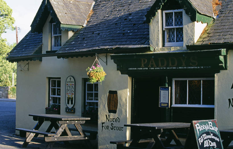 啤酒,无人,酒吧,交叉,横图,竹子,爱尔兰,握,竹制,编织,篮子,酒类,古典,拿,拎,拿着,酒,花,饮料,竹篮,社区,握着,摄影,竹条,交织,竹制品,爱尔兰共和国,穿插,克莱尔郡,彩图,拎着,传统文化