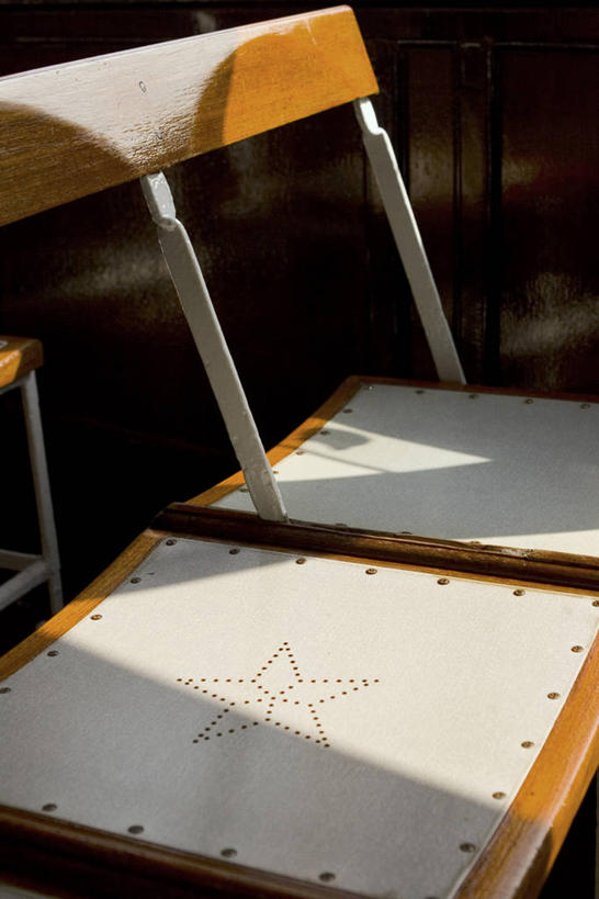 无人,码头,竖图,室内,特写,城市,船,椅子,香港,亚洲,节日,座位,摄影,车座,尖沙咀,彩图,天星小轮