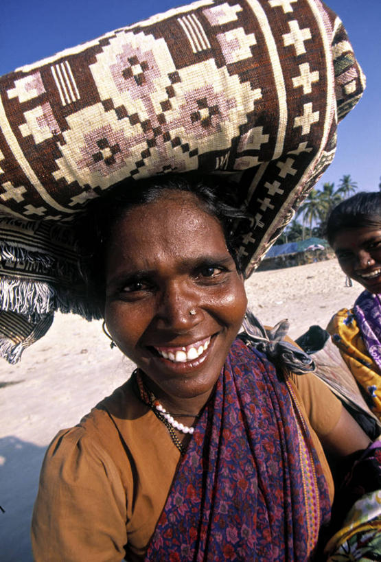 成年人,两个人,竖图,印度,亚洲,摄影,肖像,果阿,女人,彩图