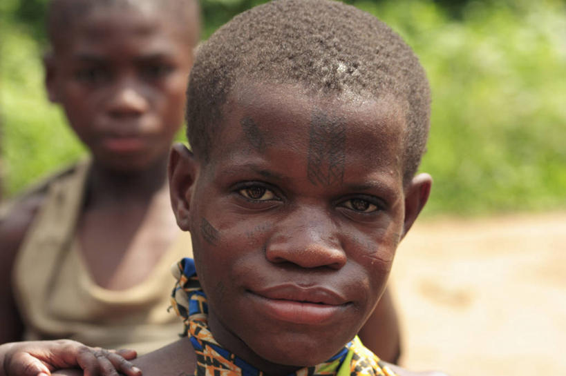 两个人,横图,非洲,摄影,种族,肖像,中非共和国,彩图,传统文化,俾格米族