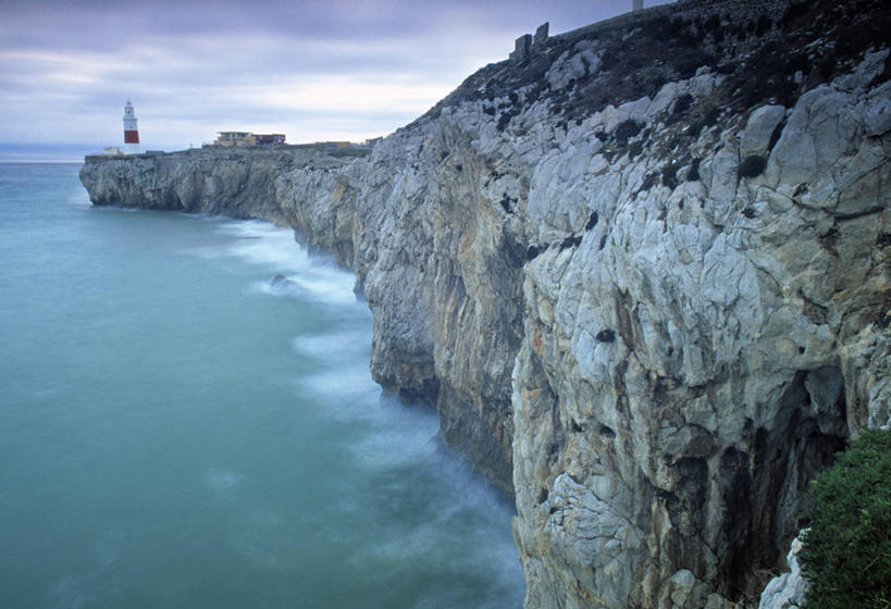 无人,横图,室外,道路,欧洲,信息,悬崖,灯塔,交通,方向,摄影,引导,指引,航标,直布罗陀,彩图,导航