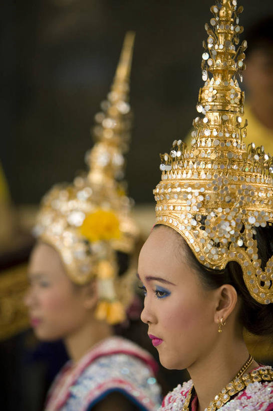 成年人,两个人,竖图,城市,曼谷,泰国,亚洲,首都,表演者,摄影,东南亚,女人,彩图,装扮,舞蹈