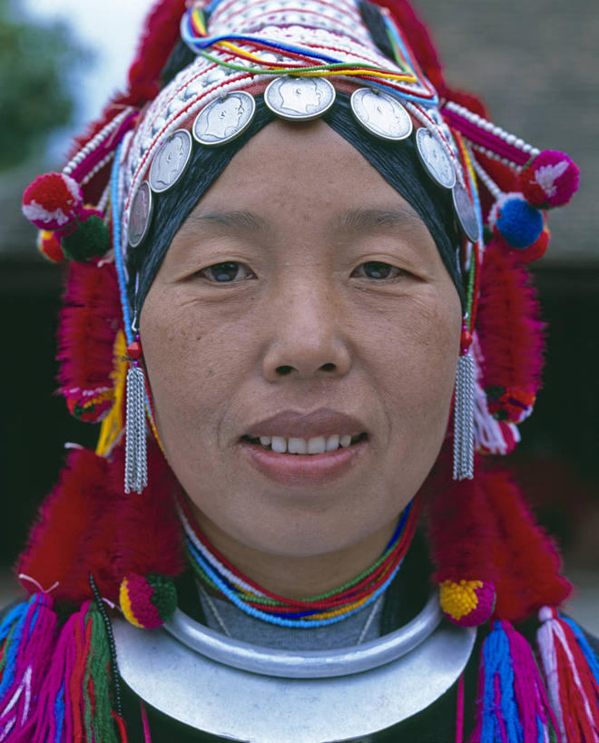 成年人,一个人,竖图,珠宝,泰国,亚洲,仅一个女性,摄影,东南亚,肖像,清迈省,女人,彩图,传统服装