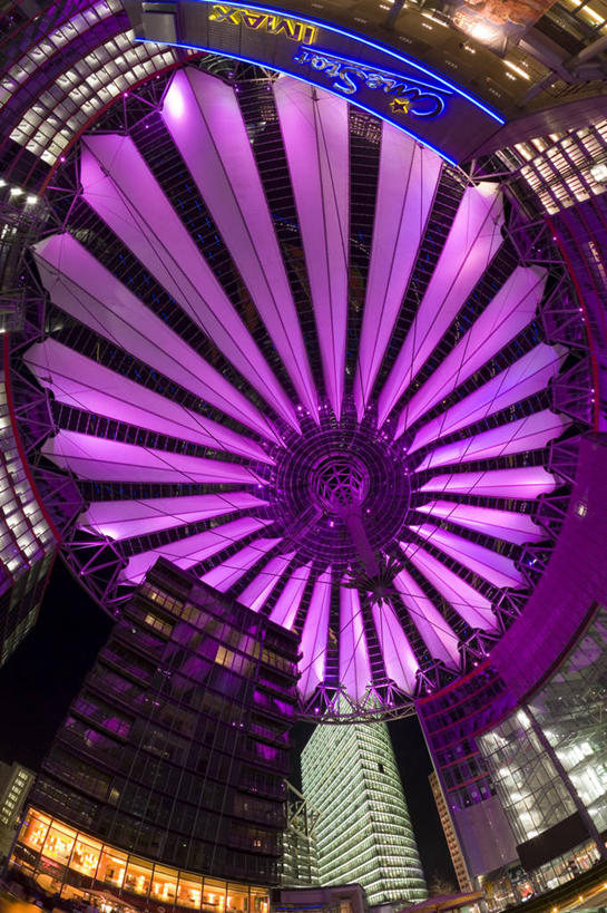 无人,办公室,广场,竖图,室内,夜晚,城市,建筑,德国,欧洲,首都,图像,现代,柏林,波茨坦广场,黄昏,办公大楼,摄影,西欧,彩图,索尼中心