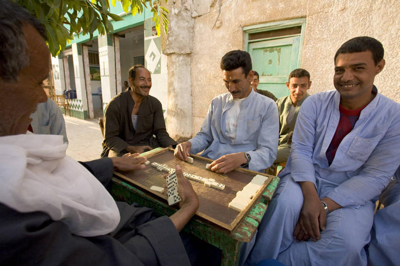 成年人,横图,街道,非洲,埃及,骨牌,古城,摄影,绿洲,中东,肖像,北非,埃及文化,男人,彩图
