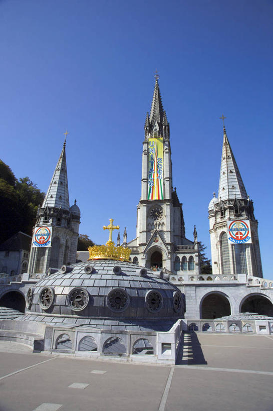 无人,竖图,法国,欧洲,节日,文化,祈祷,健康,许愿,摄影,宗教,信仰,纪念,祈求,基督教,西欧,天主教,法兰西,法国文化,朝圣节,法兰西共和国,法兰西第五共和国,南部.比利牛斯,上比利牛斯省,南部.比利牛斯大区,卢尔德,平安,彩图,旅行