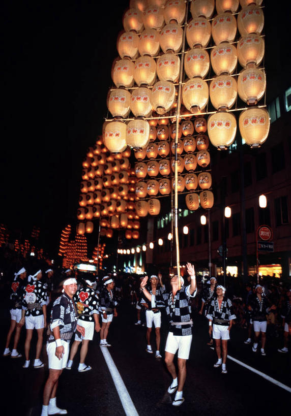 竖图,秋田县,日本,亚洲,灯笼,摄影,男性,彩图