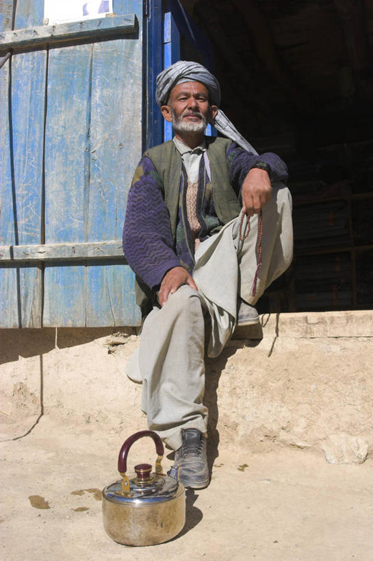 成年人,老年人,一个人,竖图,阿富汗,亚洲,仅一个男性,仅一个人,仅一个老年男性,摄影,中亚,肖像,老年男性,男人,男性,彩图