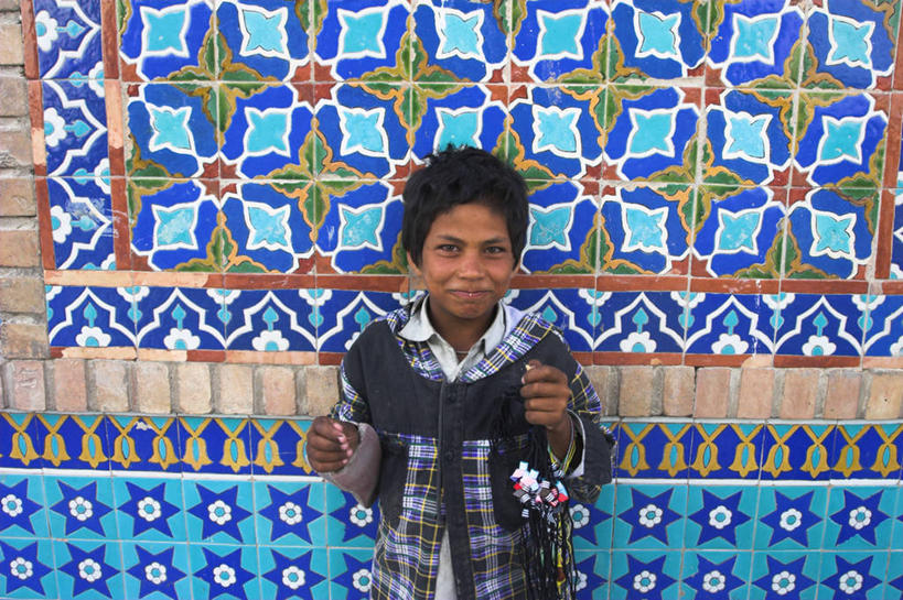 儿童,一个人,横图,纯洁,阿富汗,亚洲,仅一个男性,仅一个人,瓷砖,小孩,仅一个小孩,可爱,童年,童趣,摄影,中亚,清真寺,肖像,贩卖,童真,烂漫,无邪,马扎里沙里夫,天真,男孩,男人,男性,孩子,彩图,男生