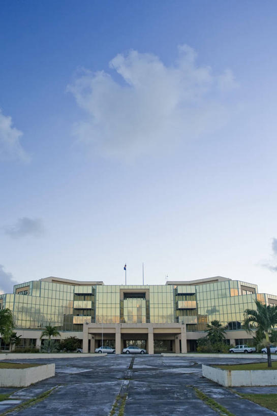 无人,竖图,室外,海洋,建筑,马绍尔群岛,密克罗尼西亚,岛,摄影,太平洋,热带气候,政府,大洋洲,北太平洋,国会大楼,珊瑚岛,彩图