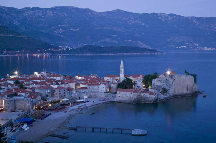 无人,横图,俯视,夜晚,欧洲,古城,黄昏,摄影,地中海文化,巴尔干,东欧,亚得里亚海,黑山,布德瓦,彩图,高角度拍摄,斯塔里格勒