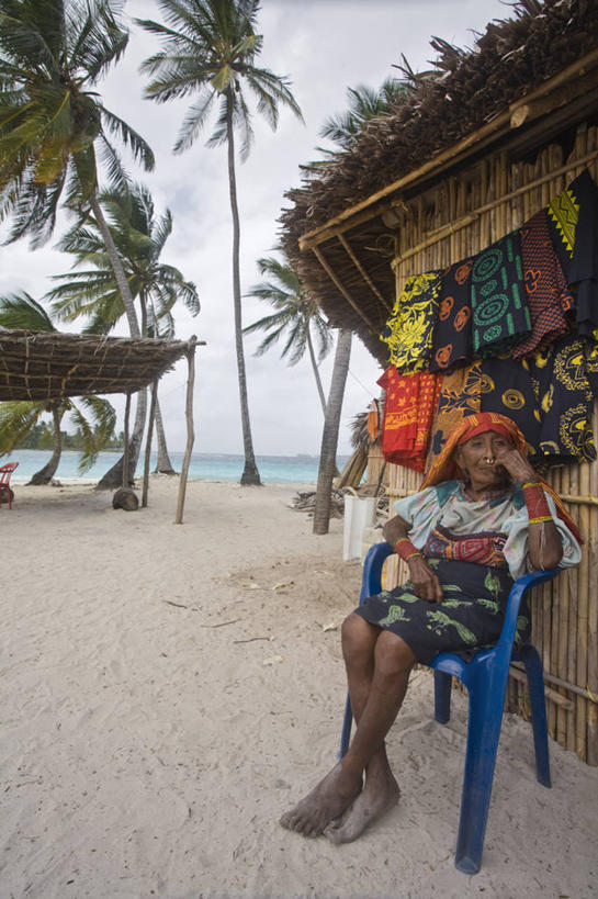 成年人,一个人,竖图,仅一个女性,摄影,中美洲,拉丁美洲,肖像,女人,彩图