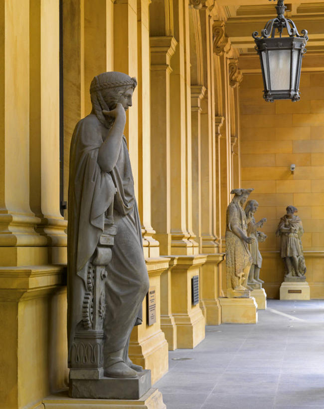 无人,竖图,室外,白天,建筑,德国,雕像,历史,摄影,交易所,法兰克福,黑森州,彩图,旅行