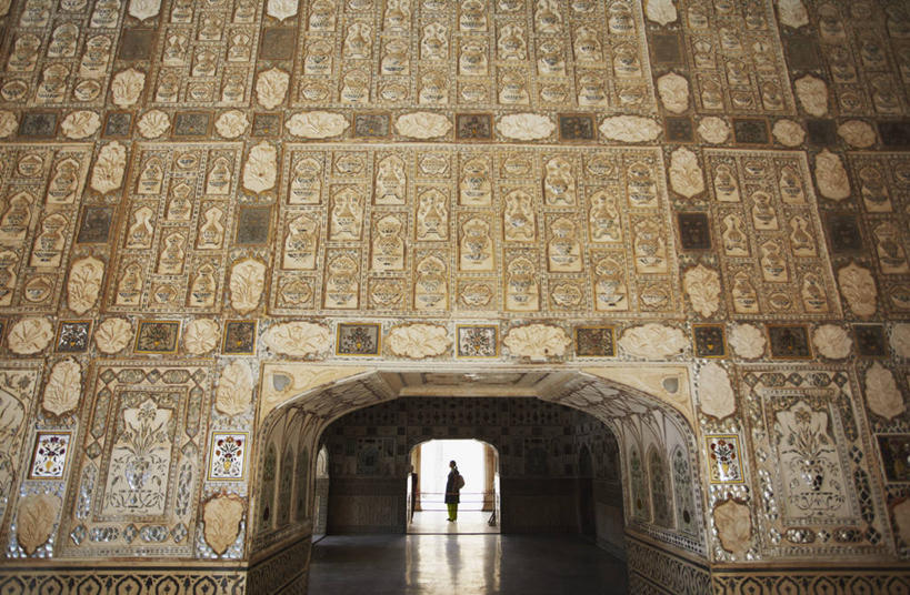 一个人,宫殿,横图,室内,白天,城市,建筑,印度,亚洲,琥珀,历史,摄影,拉贾斯坦邦,琥珀堡,斋普尔,印度次大陆,彩图