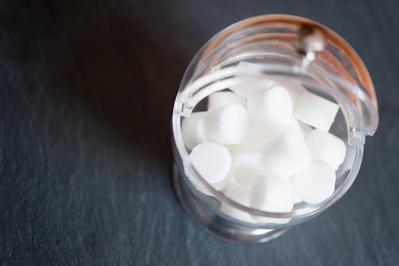 无人,横图,俯视,室内,特写,法国,许多,圆形,塑料,亚克力,糖,很多,方糖,饮食,白色,塑料制品,球体,摄影,普罗旺斯,清新,肌理,亚加力,有机玻璃,土伦,彩图,高角度拍摄,聚甲基丙烯酸甲酯,热塑性塑料