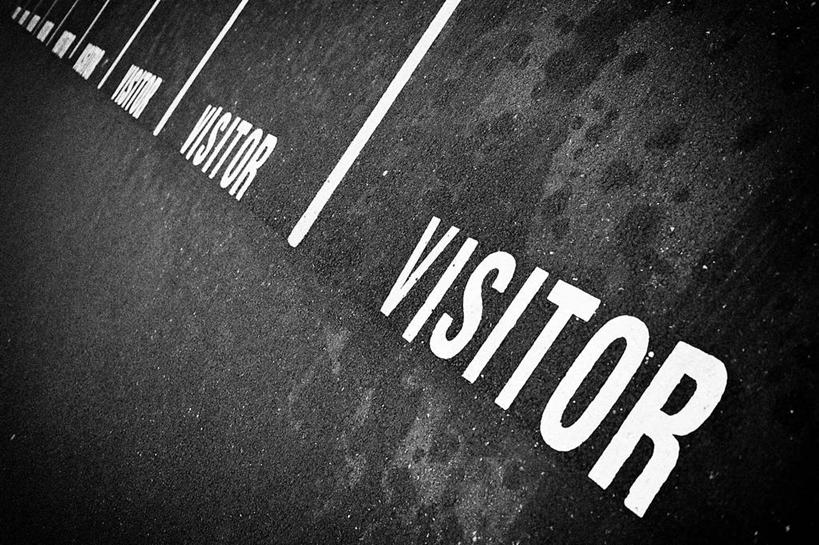 无人,停车场,横图,俯视,黑白,室外,白天,通讯,路,爱尔兰,标志,首都,摄影,英文字母,高角度拍摄