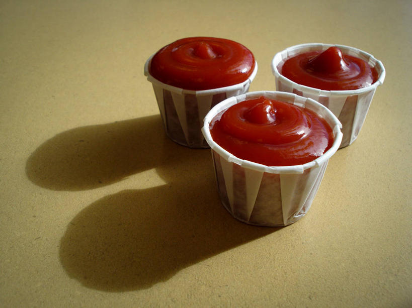 无人,横图,特写,加拿大,阴影,小的,番茄酱,饮食,三个,红色,容器,诱惑,摄影,清新,马尼托巴湖,彩图,影棚拍摄,温尼伯湖