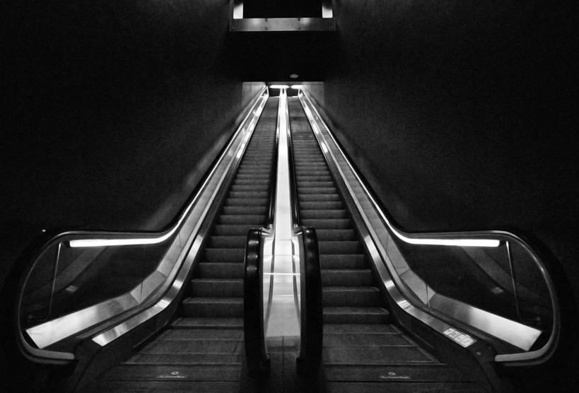 无人,横图,黑白,室内,楼梯,车站,西班牙,电动扶梯,台阶,运输,摄影,便利,阿利坎特