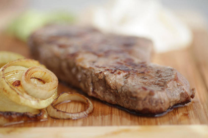 无人,横图,室内,白天,烧烤,洋葱,德国,牛排,食品,饮食,摄影,巴伐利亚,彩图