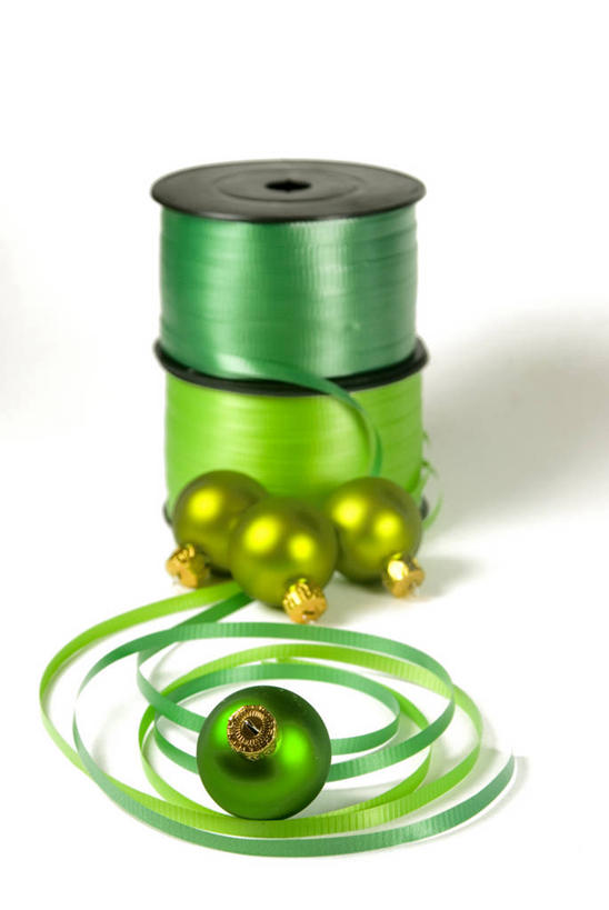 无人,竖图,特写,白色背景,加拿大,圣诞节,庆祝,缎带,装饰品,绿色,摄影,享乐,温哥华,大不列颠哥伦比亚,彩图,影棚拍摄