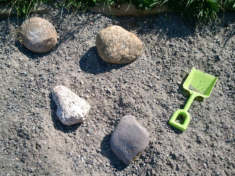 无人,横图,俯视,室外,白天,日光,美国,铲子,沙子,塑胶,沙坑,绿色,童年,摄影,迷路,岩石,彩图,高角度拍摄,雷德蒙德