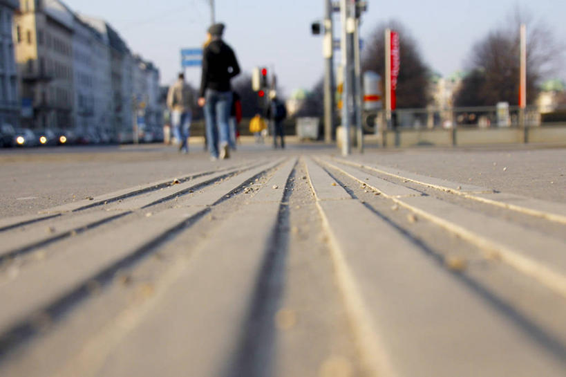 三个人,横图,室外,白天,建筑,路,奥地利,维也纳,首都,天空,摄影,步行,彩图,旅行