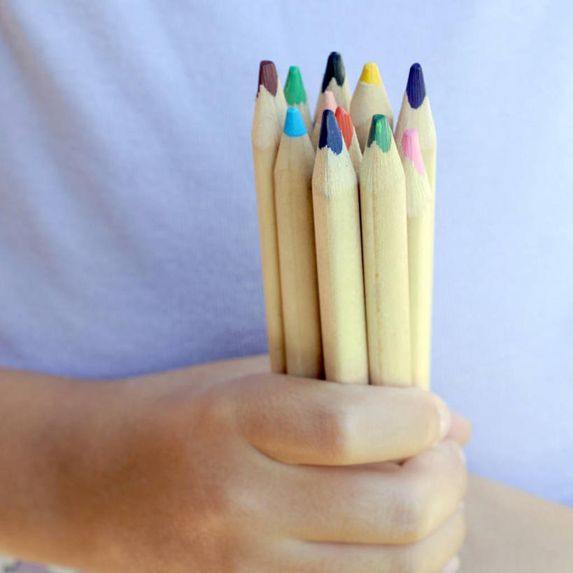 手,一个人,方图,室内,意大利,许多,很多,拿着,童年,摄影,多样,部分,选择,彩图,彩色铅笔