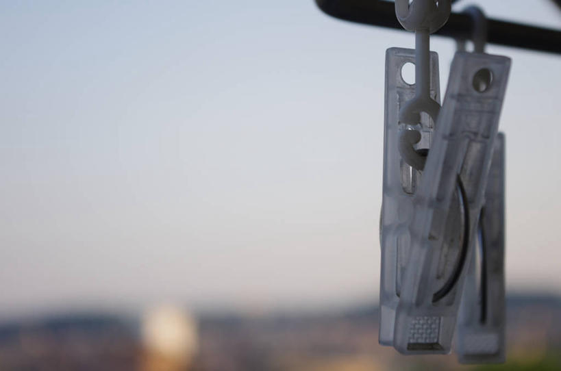 无人,横图,室外,特写,留白,日本,塑胶,两个,天空,黄昏,摄影,宁静,衣夹,彩图,家务劳动