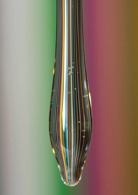 无人,竖图,室外,特写,白天,彩虹,水,英国,折射,反射,水滴,寒冷,摄影,巨大,落下,庞大,点状,宏大,硕大,伟大,彩图