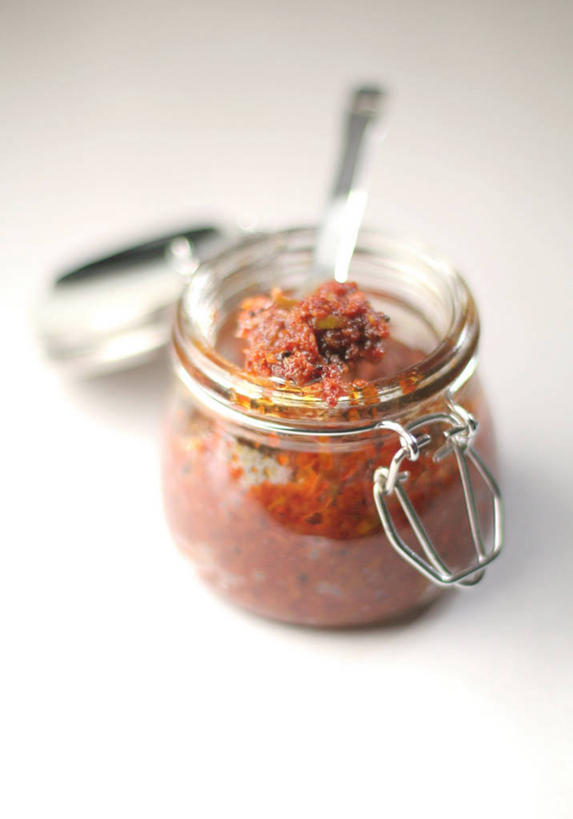 无人,竖图,特写,白色背景,芒果,印度,关闭,芝士粉,饮食,汤匙,摄影,封闭,密封,清新,广口瓶,马哈拉施特拉邦,彩图,影棚拍摄