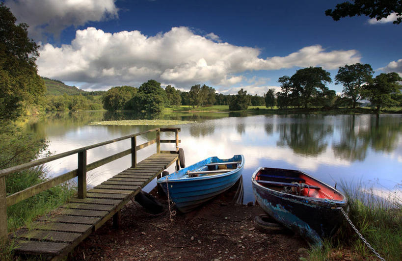 划艇,无人,码头,横图,室外,白天,湖,美景,船,英国,欧洲,停靠,反射,景观,云,苏格兰,草,树,两个,天空,自然,景色,运输,摄影,宁静,西欧,停泊,自然风光,大不列颠,大不列颠及北爱尔兰联合王国,大不列颠及爱尔兰联合王国,苏格兰王国,珀斯.金罗斯,彩图,大不列颠王国,大英帝国,联合王国,日不落帝国
