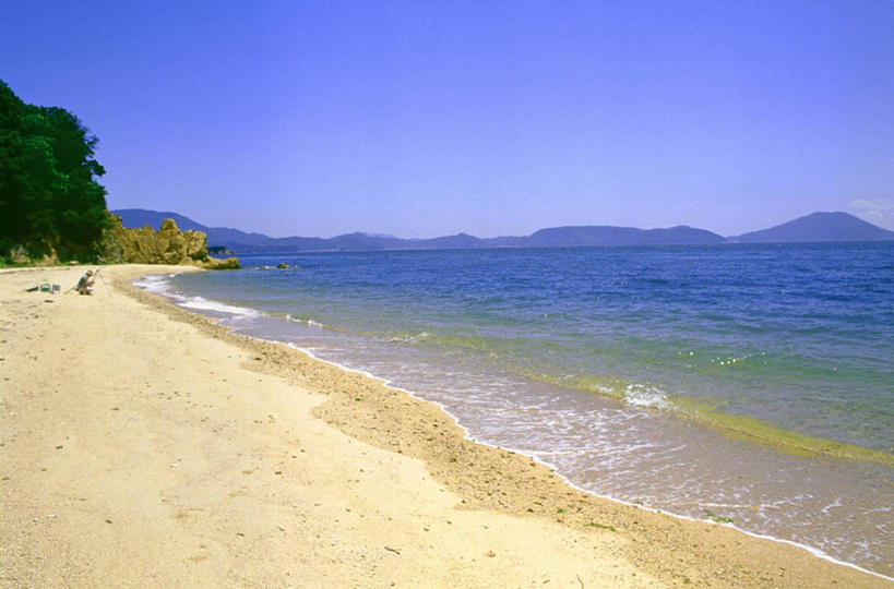 一个人,横图,室外,白天,寂寞,海洋,美景,山,日本,沙子,景观,天空,自然,波浪,景色,摄影,宁静,自然风光,香川县,海滩,彩图