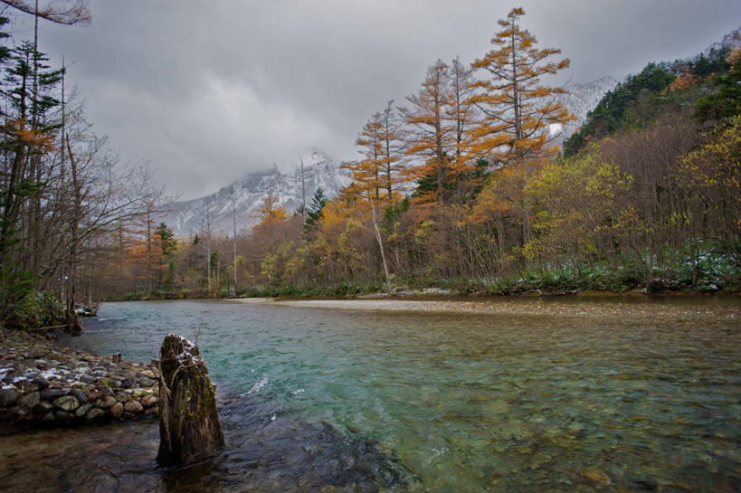 无人,横图,室外,白天,河流,长野县,日本,亚洲,云,树,风景,天空,自然,摄影,宁静,东亚,本州,本州岛,日本国,中部地方,长野,上高地,岩石,秋天,彩图