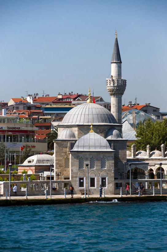 竖图,室外,白天,城市,建筑,天空,摄影,尖塔,伊斯兰教,圆顶建筑,宗教建筑,清真寺,伊斯坦布尔,海峡,彩图