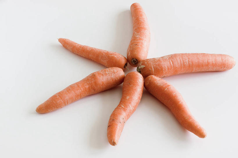 无人,横图,特写,白色背景,胡萝卜,蔬菜,静物,西班牙,五个,许多,饮食,星形,摄影,清新,健康食物,想法,彩图,影棚拍摄