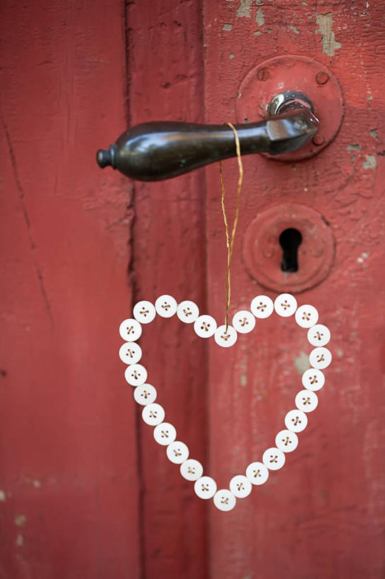 无人,竖图,室外,特写,白天,门,挪威,红色,把手,门把手,摄影,保护,锁眼,想法,心型,彩图,爱