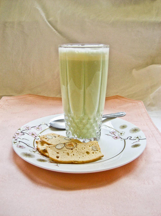 无人,竖图,室内,特写,白天,马来西亚,绿茶,曲奇,饮食,饮料,盘子,汤匙,摄影,清新,玻璃杯,彩图