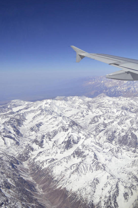 无人,竖图,室外,白天,山,雪山,飞机,智利,半空,飞,天空,自然,寒冷,运输,摄影,彩图