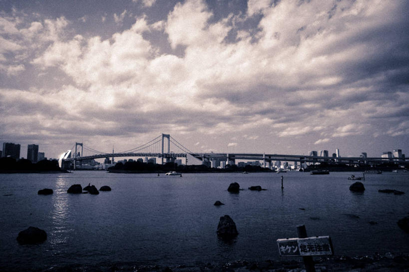 无人,横图,室外,水,城市,建筑,东京,日本,日本文化,日文,标志,文字,字符,云,海湾,首都,联系,标识,黄昏,汉字,摄影,吊桥,中文,日语,国文,华文,港区,岩石,彩图,东京彩虹桥