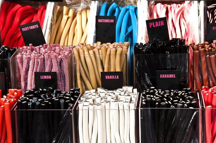 无人,横图,室内,特写,白天,通讯,窗户,落地窗,橱窗,英国,文字,糖果,调味品,首都,货摊,玻璃窗,容器,摄影,多样,英文字母,选择,玻璃橱窗,彩图