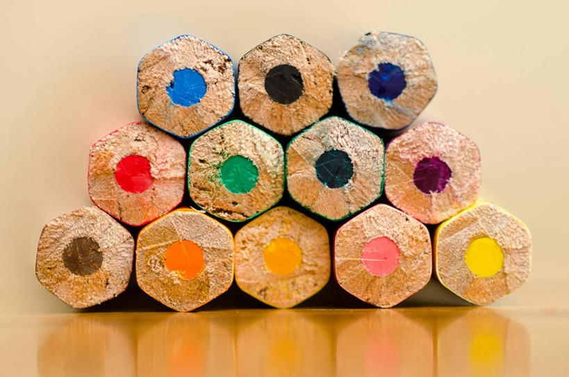 无人,横图,特写,比利时,许多,堆叠,米色背景,反射,很多,摄影,多样,选择,美术工艺,彩图,影棚拍摄,彩色铅笔