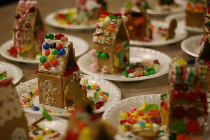 无人,横图,室内,特写,美国,许多,糖果,很多,饮食,盘子,甜食,摄影,创造力,华盛顿州,想法,姜饼屋,彩图