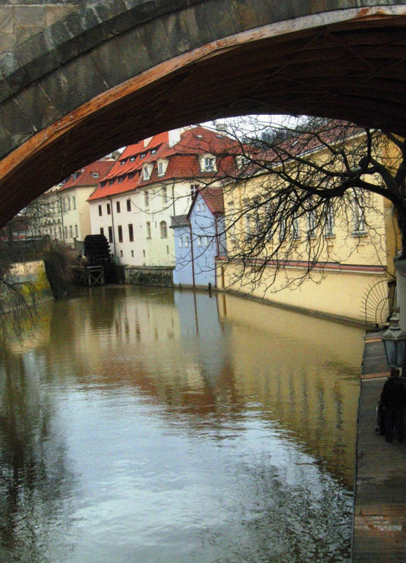 无人,竖图,室外,白天,河流,建筑,反射,古城,桥,首都,联系,摄影,宁静,捷克共和国,布拉格,查理大桥,伏尔塔瓦河,彩图