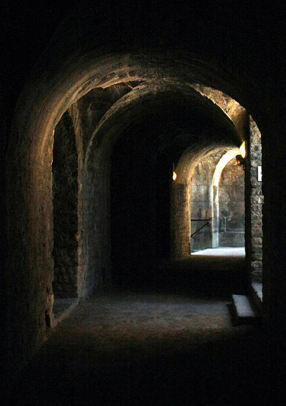 无人,竖图,室内,白天,日光,法国,隧道,拱门,摄影,洞穴,宁静,彩图