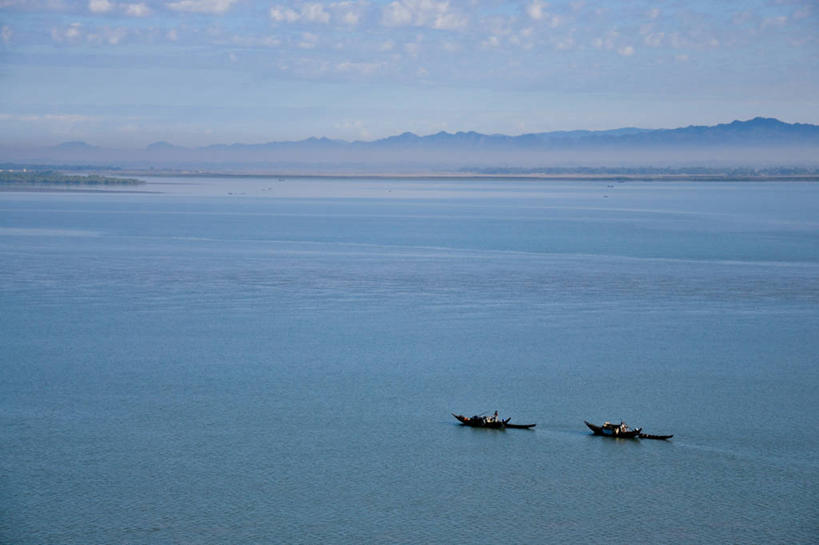 无人,横图,俯视,室外,河流,船,孟加拉国,亚洲,云,两个,风景,天空,自然,黄昏,运输,摄影,宁静,南亚,孟加拉人民共和国,吉大港,彩图,高角度拍摄