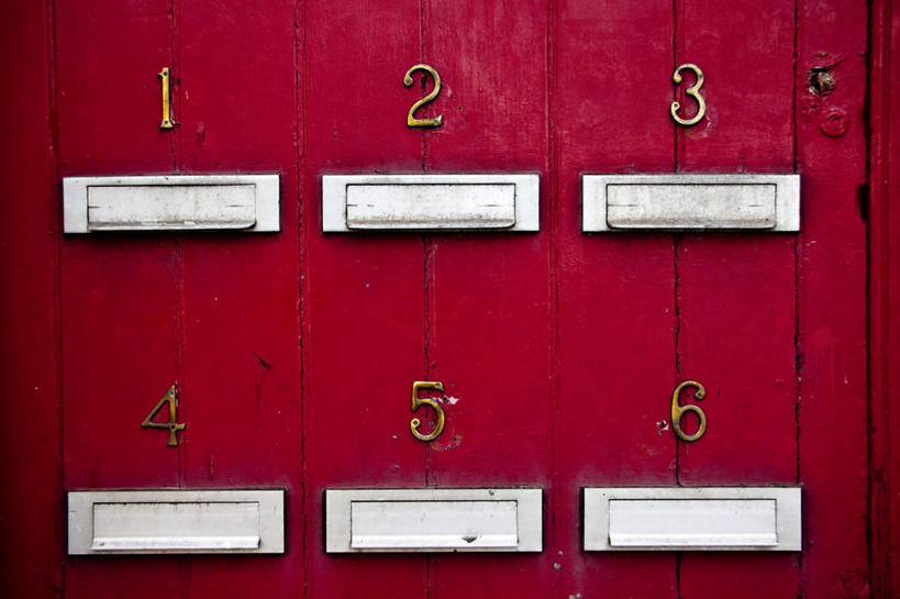 无人,横图,室内,英国,一排,整齐,数字,邮件,邮筒,排列,红色,通信,摄影,队列,彩图