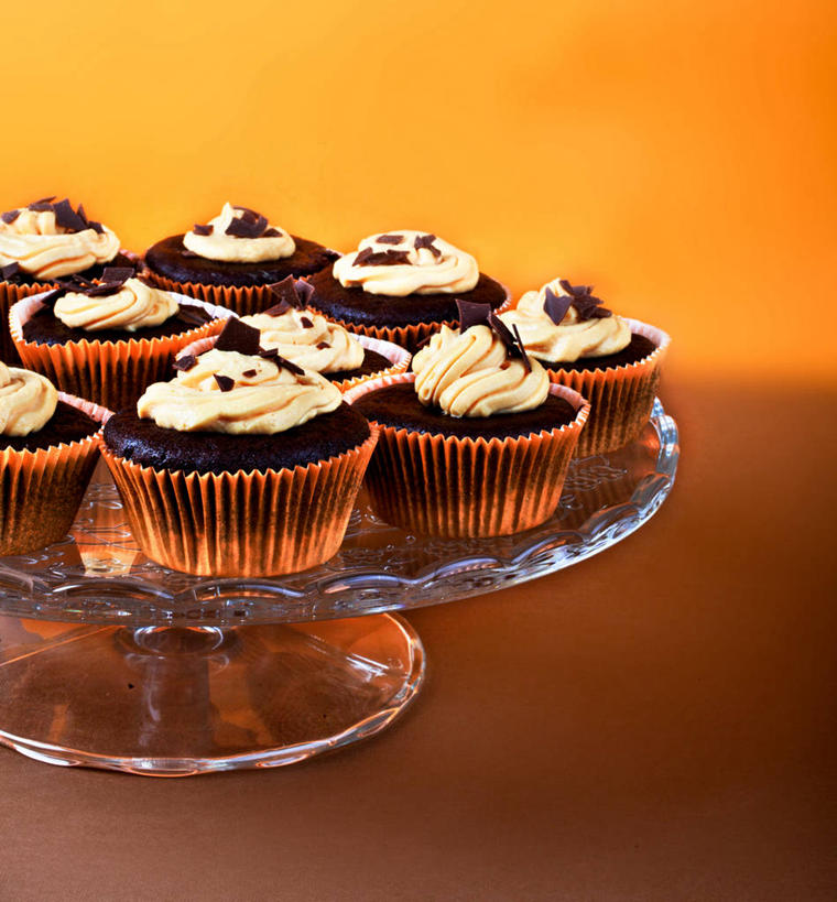 无人,竖图,室内,特写,意大利,饮食,甜食,诱惑,摄影,糖衣,纸托蛋糕,蛋糕台,彩图