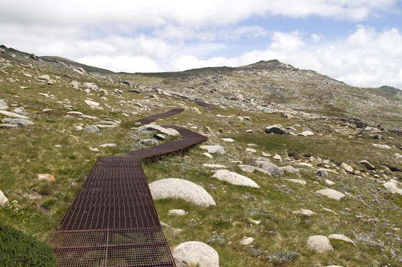 无人,横图,室外,白天,山,澳大利亚,弯曲,地形,云,草,天空,自然,摄影,木板路,宁静,新南威尔士,岩石,彩图