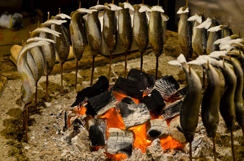 无人,横图,室外,夜晚,日本,准备,圆形,火焰,热,鱼类,饮食,零售,摄影,煤,健康食物,海产,彩图,鱼市