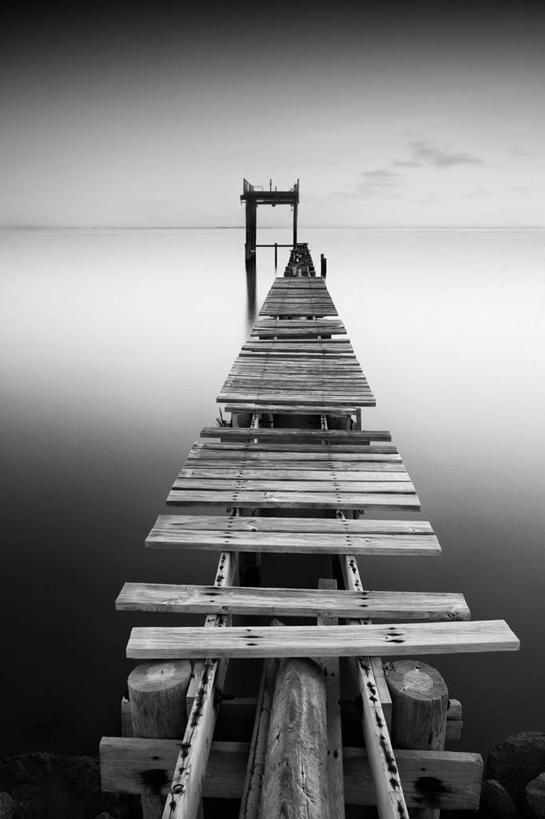 无人,竖图,黑白,室外,白天,长时间曝光,海洋,美国,木制,水平线,云,破坏,破损,风景,天空,自然,摄影,宁静,损坏,北美,北美洲,德克萨斯州,美洲,德克萨斯,得州,德州,得克萨斯州,孤星之州,北亚美利加洲,亚美利加洲,加尔维斯顿,美利坚合众国